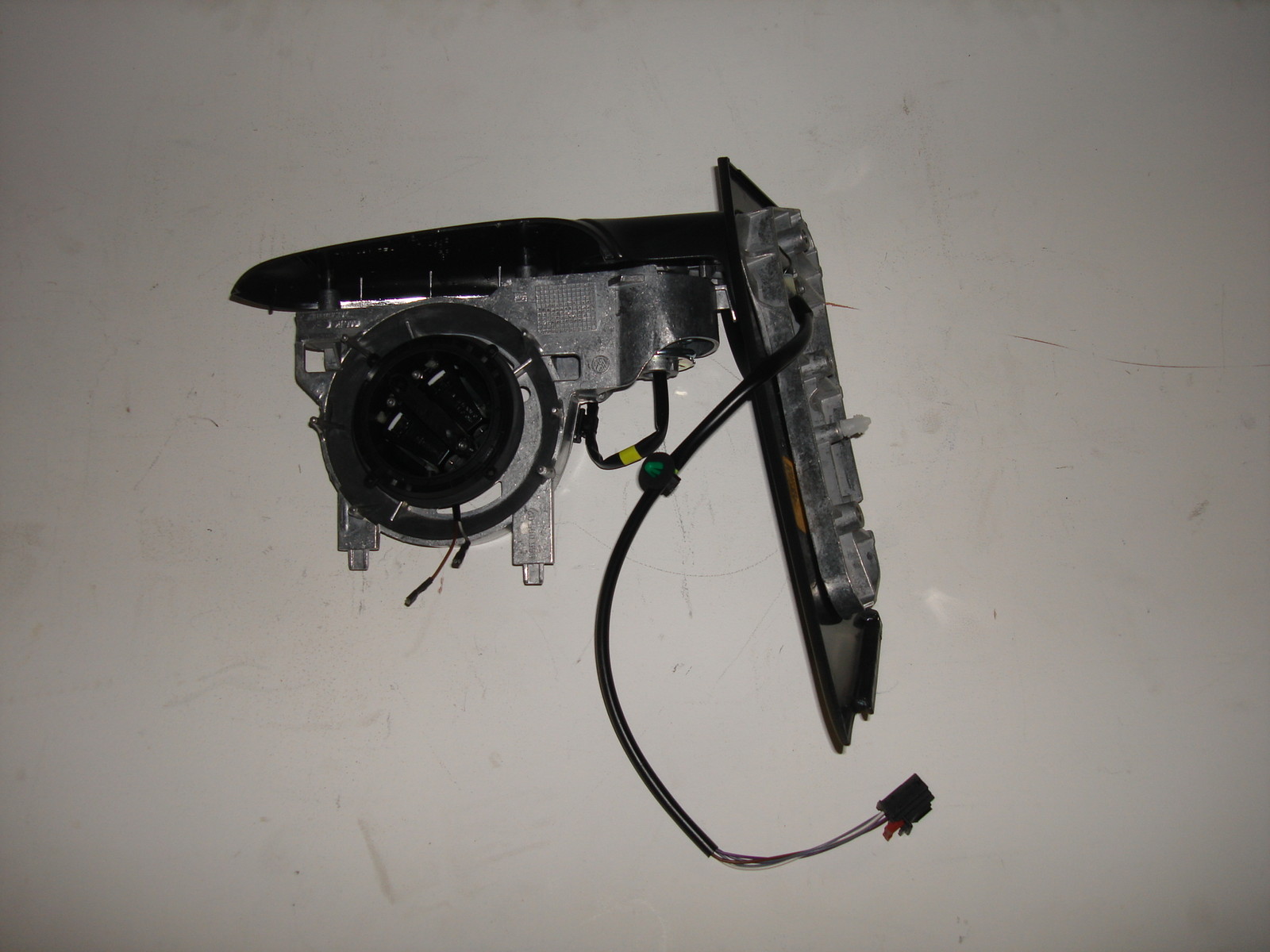 NEW GENUINE VW CADDY 2004-2015 RIGHT O/S ELECTRIC MIRROR BODY  2K2857508K9B9