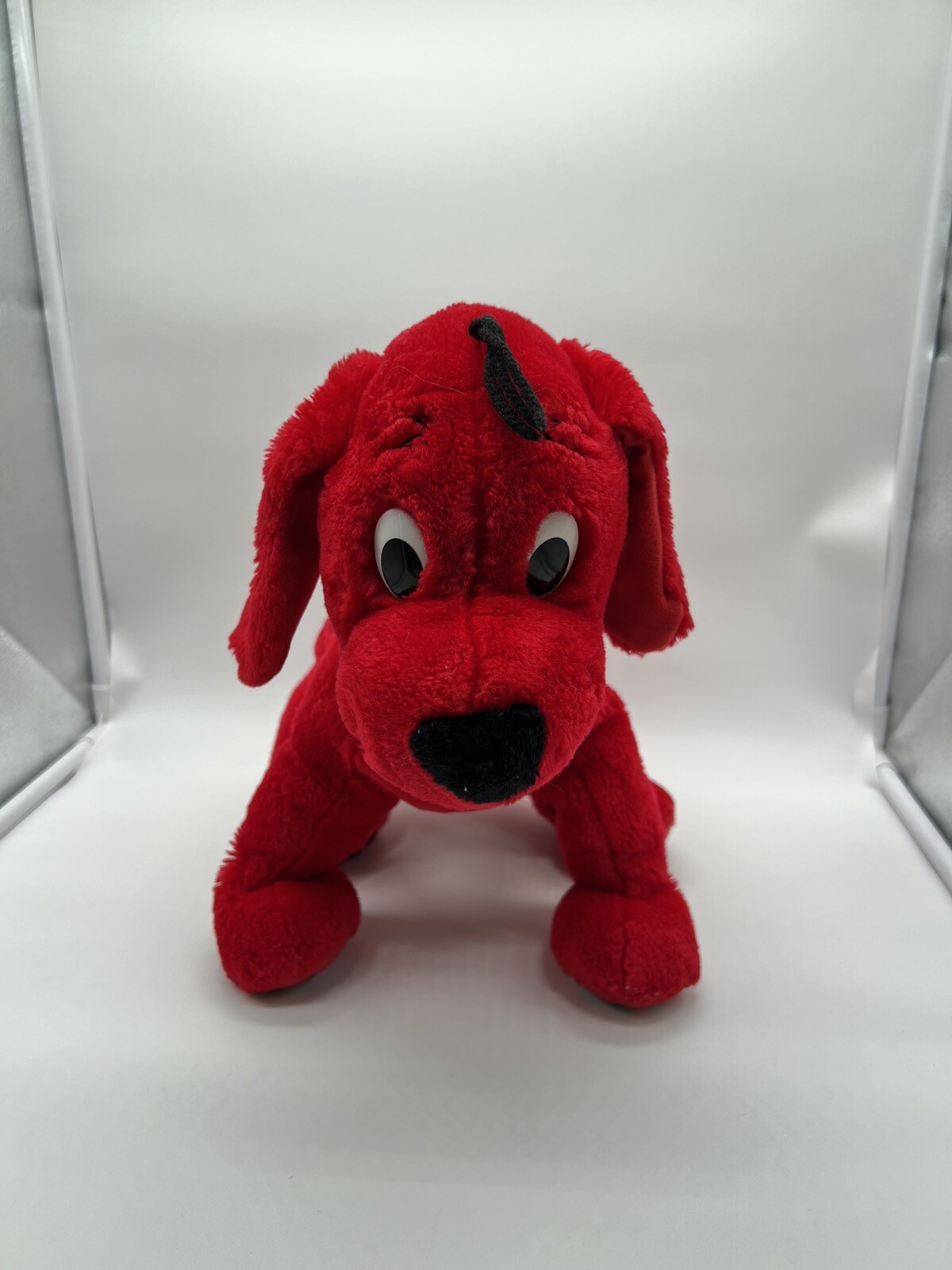 Kohls Cares Clifford The Big Red Dog Collectible 12