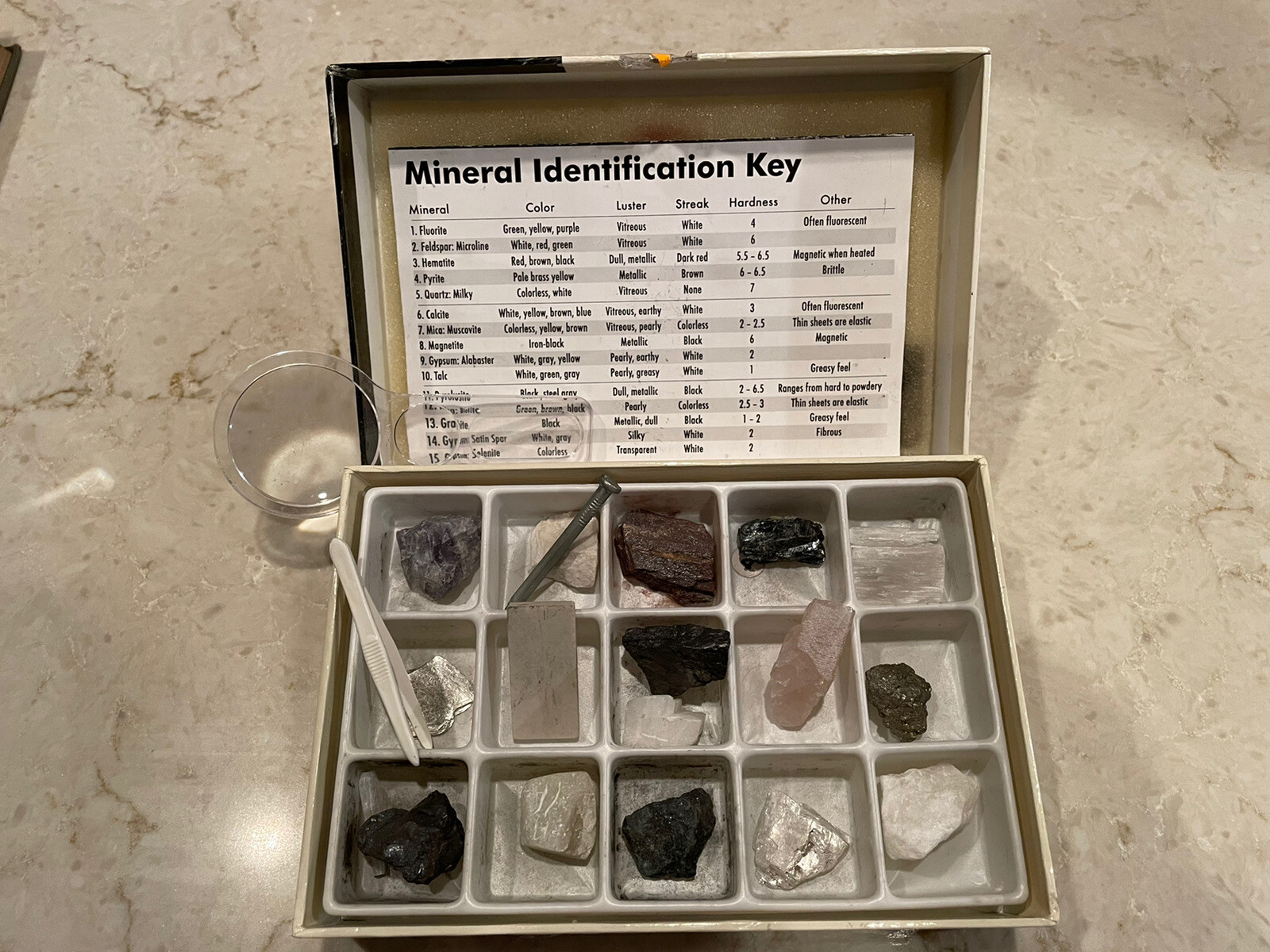 toysmith mineral science kit