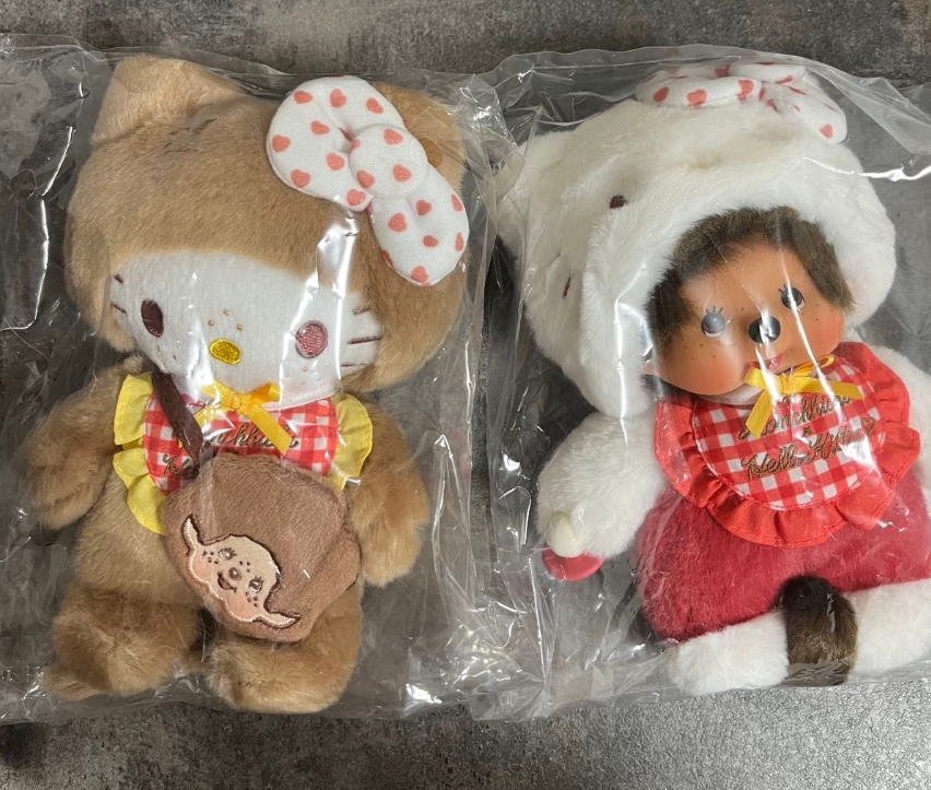 Monchhichi x Hello Kitty collabo Part 2 Sekiguchi Plush Toy S