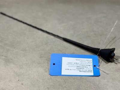 Original BMW E46 Cabrio Antennenfuss Antenne Antennenstab 6902689  
