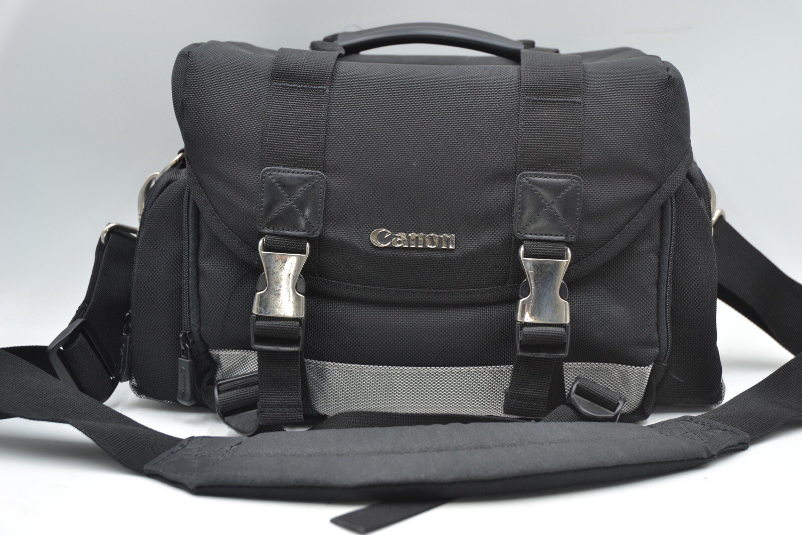 Canon 200DG Digital SLR Large Camera & Lens Case Gadget Bag Black Shoulder Strap eBay