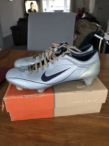 nike mercurial vapour ii