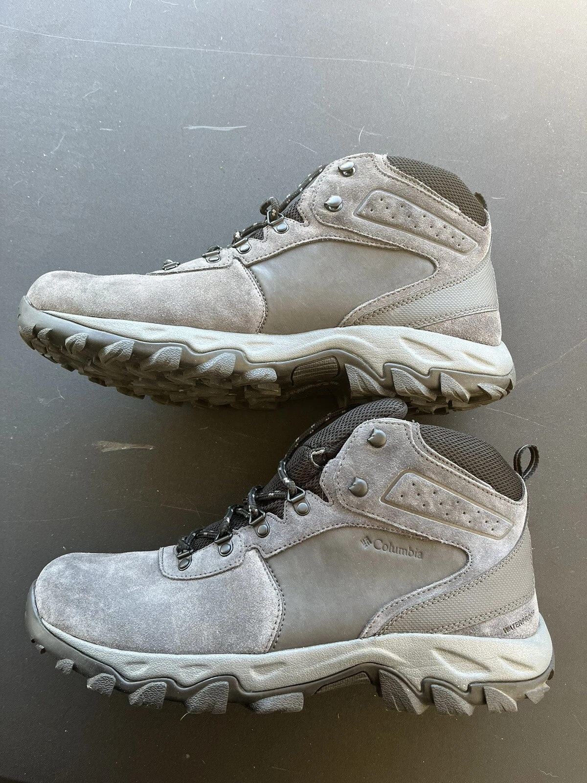 Columbia Men's Newton Ridge Plus Hiking Shoe - Grey/Black - Size 14