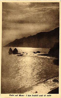 CPA AK VIETRI SUL MARE Die zwei Brüder bei Nacht gesehen ITALIEN (508143)