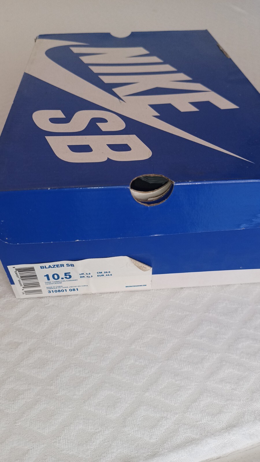 Foto 2 di 2