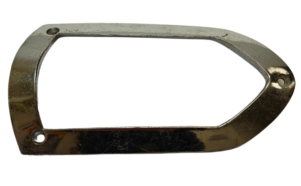 1950-1952 Dodge Meadowbrook правый задний фонарь лампа хромированный ободок 1340351 новый из старых запасов. - Изображение 2 из 4