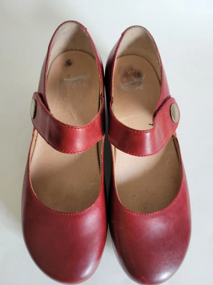Dansko 红色蜡质 Mary Jane 皮革木屐尺寸 38 抛光波西米亚舒适 Distresse — 第 2/4 张图片