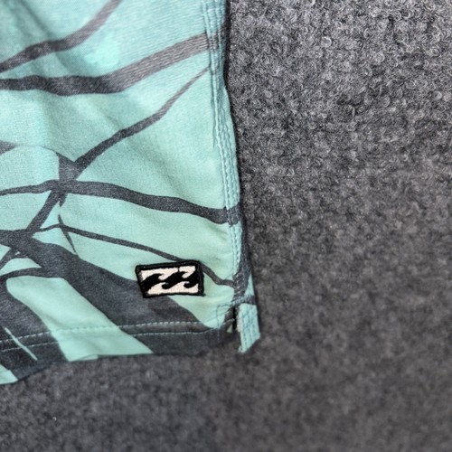 Billabong Lay Backs Boys Size LARGE - 14 Swim Trunks Pockets Shorts NWT - Picture 4 of 10