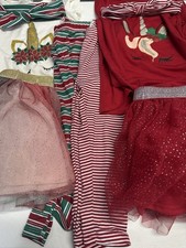 2 Matching Christmas Outfits. Sz 3t Girls. Unicorns. Please See Description.