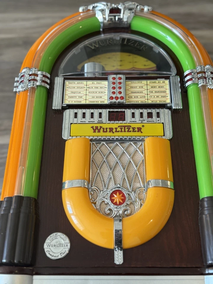 Crosley/Wurlitzer Jukebox Mini Bubbler Model: WR-18 WORKS GREAT - NO REMOTE - Image 2 of 4
