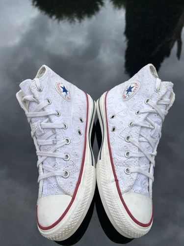 Scarpe da ginnastica Chuck Taylor Converse taglia UK 3 5 con design classico bianco cuore