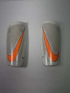 Nike Mercurial Lite Fútbol Espinilleras Talla Grande 5' 7-5' 11 | eBay