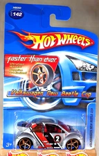 2005 Hot Wheels Faster Than Ever Collector #142 VOLKSWAGEN NEW BEETLE CUP Gray
