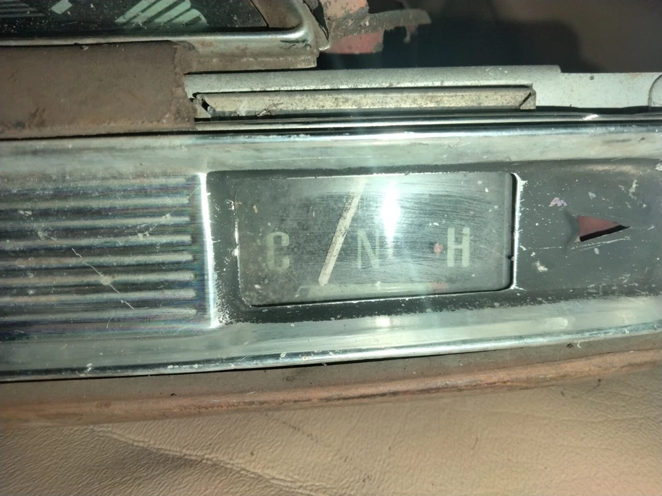 Ford Zephyr MK 1958 panel calibre LL Foto 3 de 4