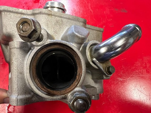 04-07 Honda CRF250R Cylinder Head Assembly 04-06 Honda CRF250X Damaged - Picture 9 of 16