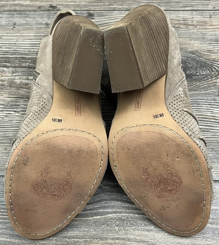 Vince Camuto Womens Kentvi Suede Ankle Sandals Beige Size 8 Medium - Picture 6 of 10