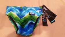 Boys SPEEDO ENDURANCE LIGHT swim briefs size 26 NWT