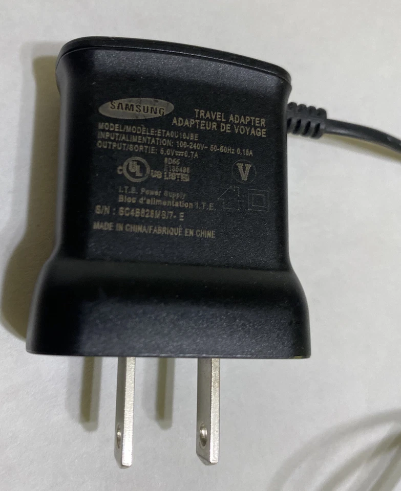 OEM Samsung ETAOU10JBE Home Travel Adapter Micro USB Charger 5.0V .7A - Image 2 of 4