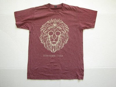 Eastern Nazarene College Shirt Maroon Graphic Lion Tee NCAA College