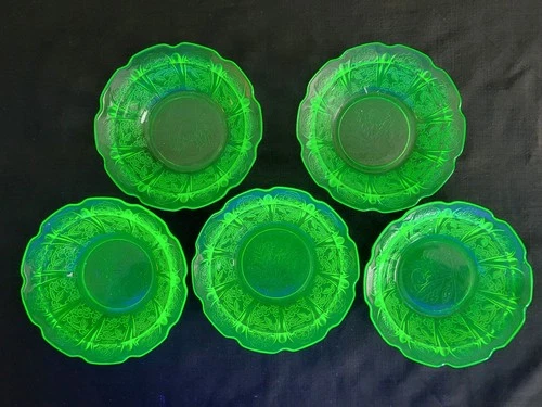 5 dessert bowls Vintage Uranium Green Depression Glass, Cherry Blossom pattern