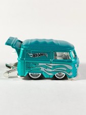 Neumáticos de goma Hot Wheels Custom Kool Kombi METÁLICO AQUA FLAME VW Bus Real Riders