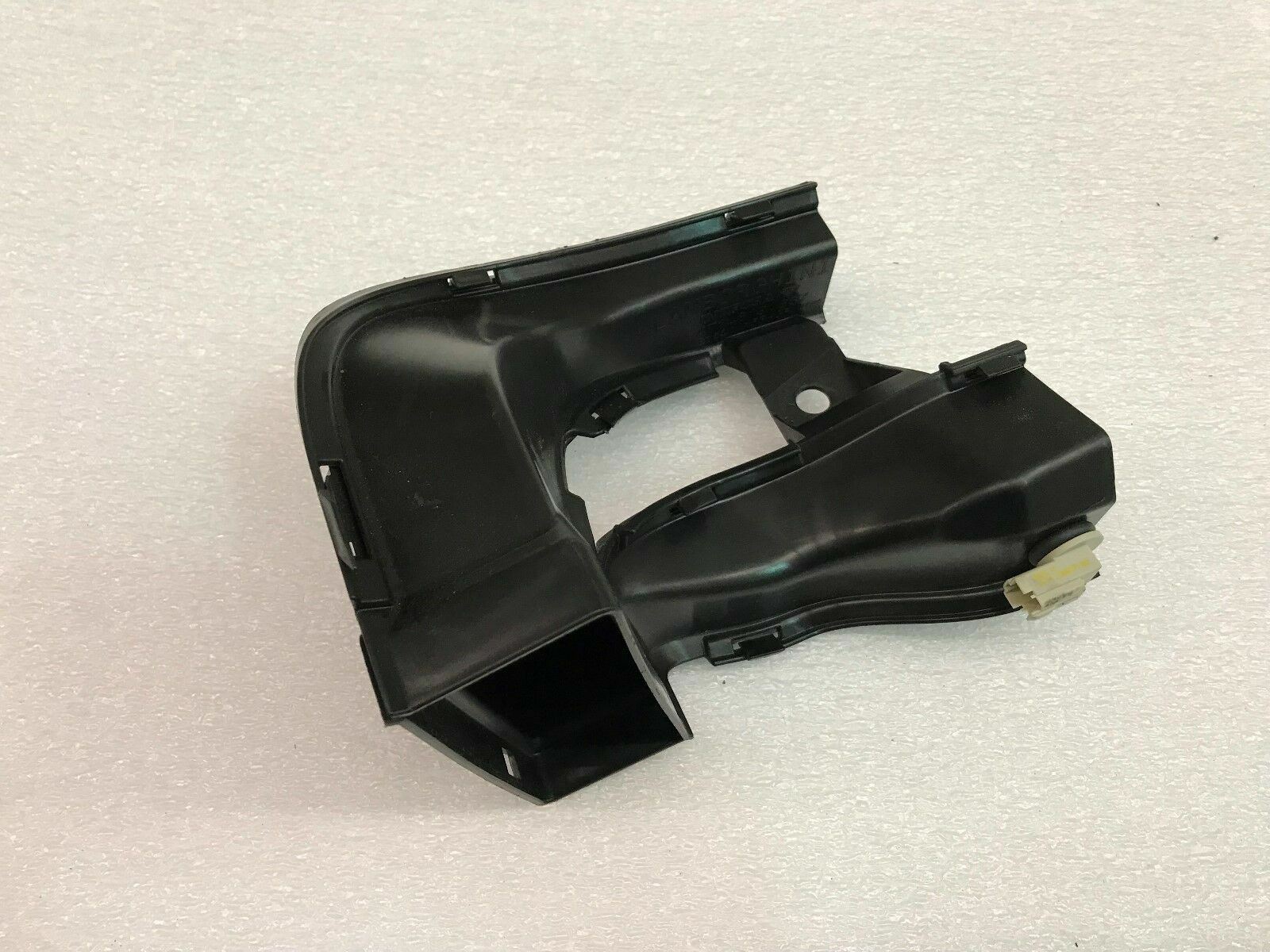LAMBORGHINI HURCACAN LP610 580 DRIVER LEFT AIR DUCT FOOTWELL GUIDE OEM 4T1819667