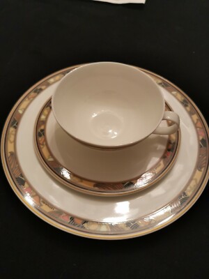  HUTSCHENREUTHER  3 tlg. Tee Service- GALLERIA LEONARD PARIS BROCADE / WIE NEU 