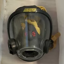 Scott AV3000 HT Firefighter SCBA Mask with KevlarHeadnet Com Bracket Size Medium