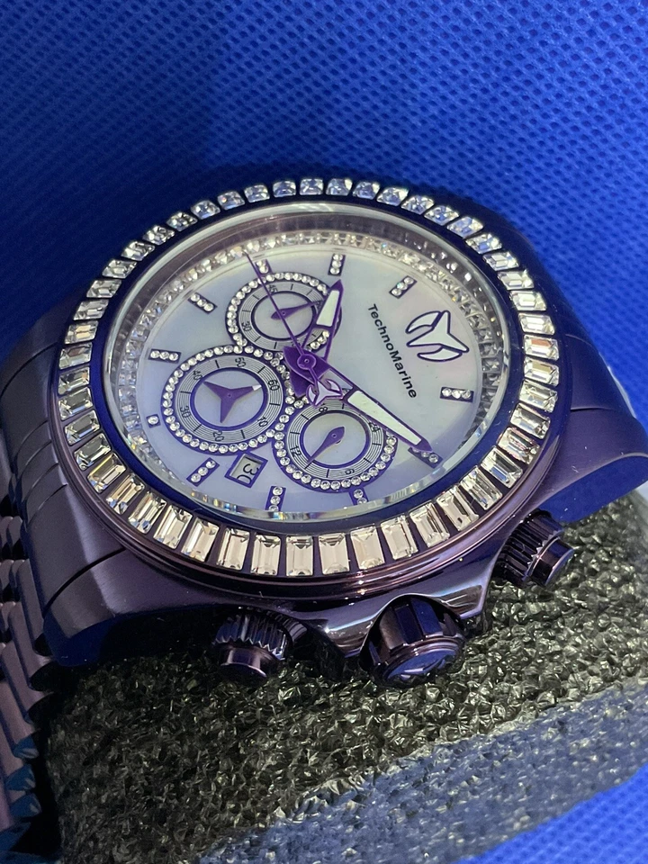 Techno Marine Manta Ray mod 221033 men's dress wristwatch - image 3 of 4