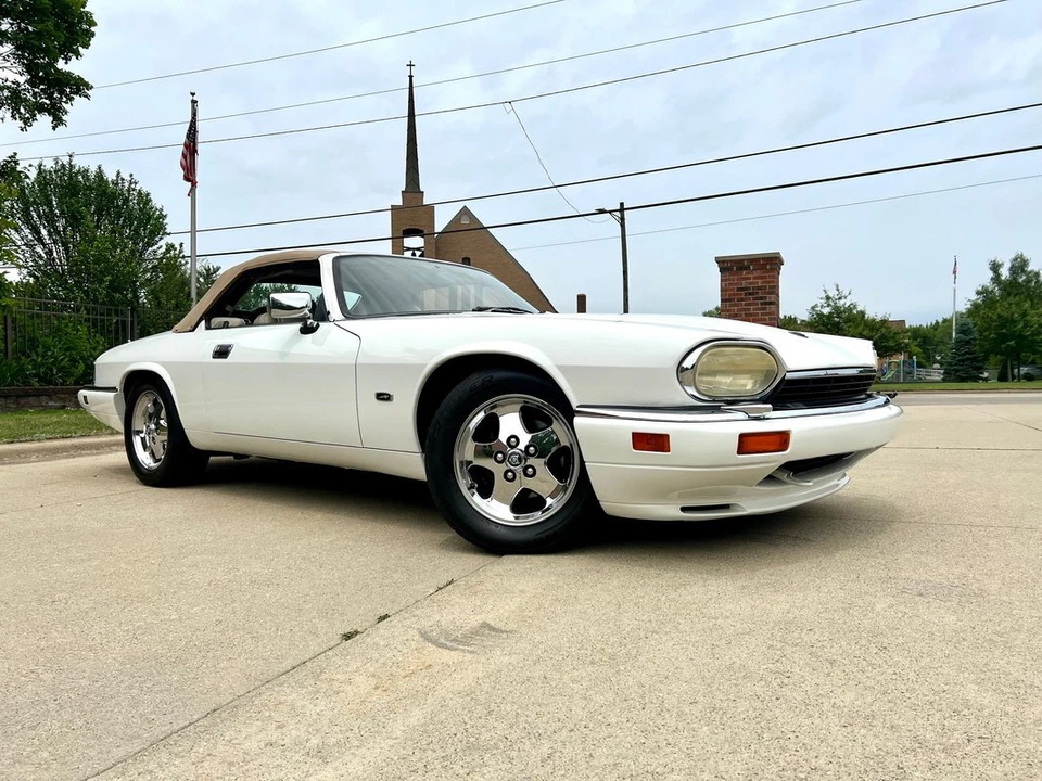 1996 Jaguar XJ6 - Image 3 of 4
