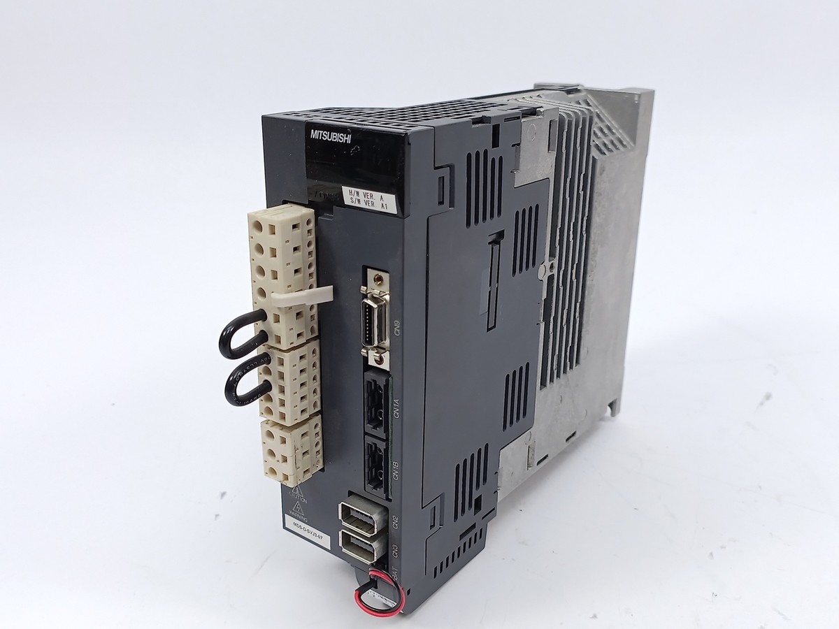 三菱 MDS-C1-V2-2003 サーボドライブユニット サーボアンプ 三菱 MDS-C1-V2-2003 サーボドライブユニット サーボアンプ