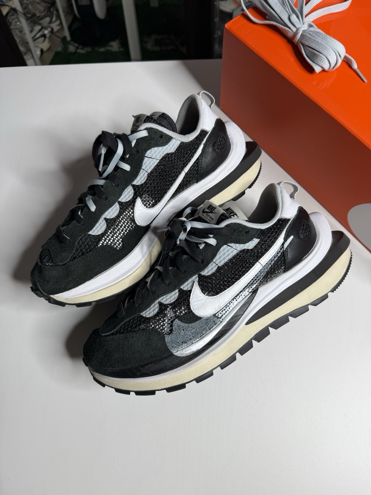 SACAI X NIKE Taglia 11 5 Nike Sacai x VaporWaffle Nero Bianco
