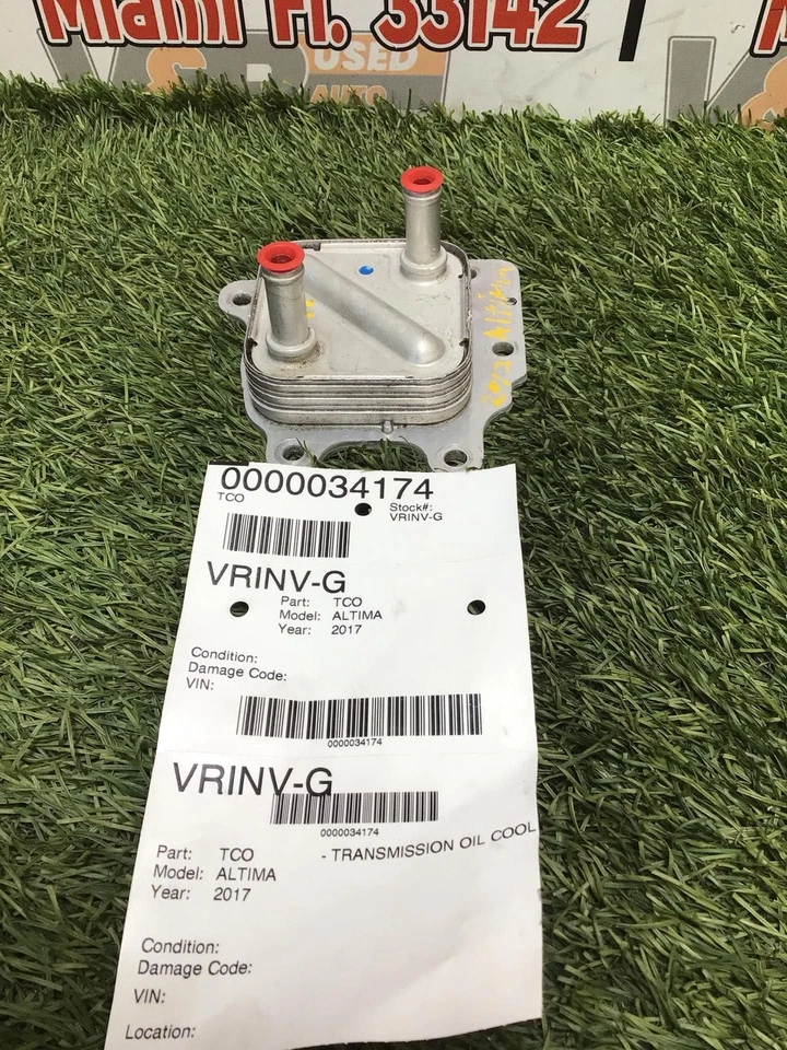 ✅ Enfriador de aceite de motor Nissan Altima 2017 PN: 21305-3TA2A OEM Foto 3 de 3