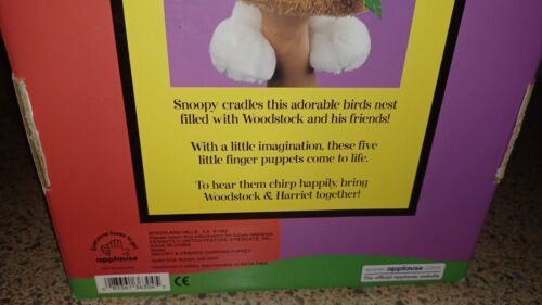NEU IN BOX APPLAUSE Snoopy & Friends Chirping PLÜSCHTIER Puppe Holzstöcke im Nest - Bild 6 von 7