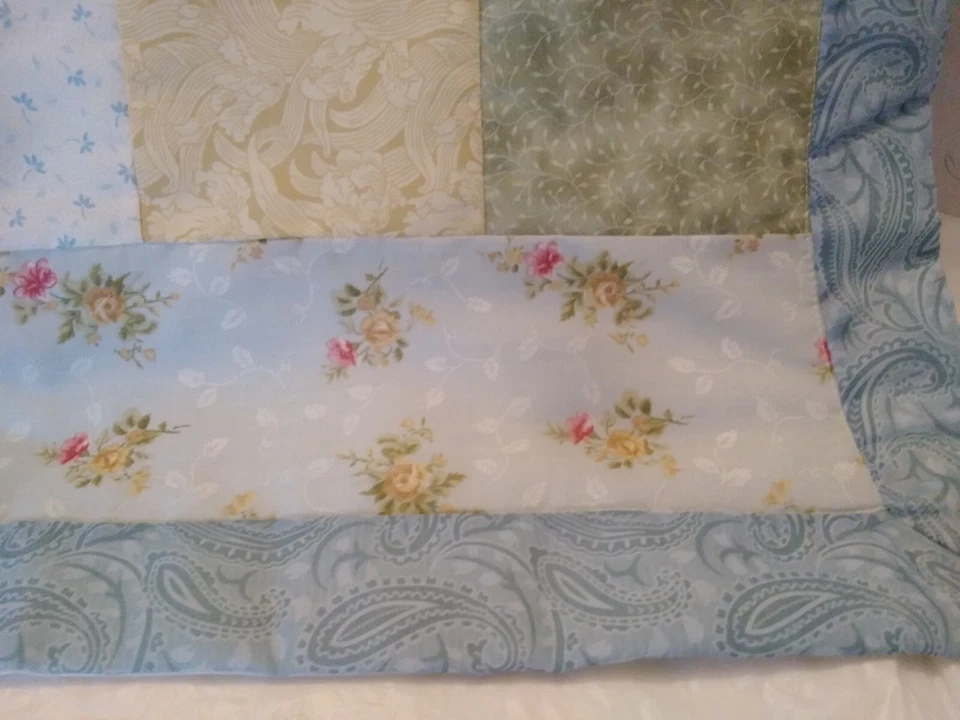 Fundas de almohada Sham JCP Home acolchadas talla king campo granja casa azul 21x37 Foto 3 de 4