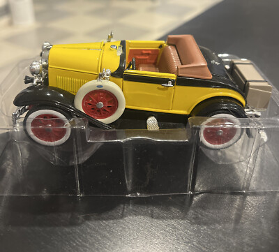 1929 Ford A Roadster Convertible 1/32 Scale Die-Cast Yellow