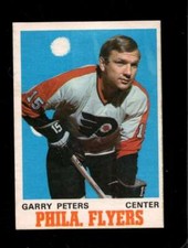 1970-71 O-PEE-CHEE #196 GARRY PETERS EXMT FLYERS *X76897