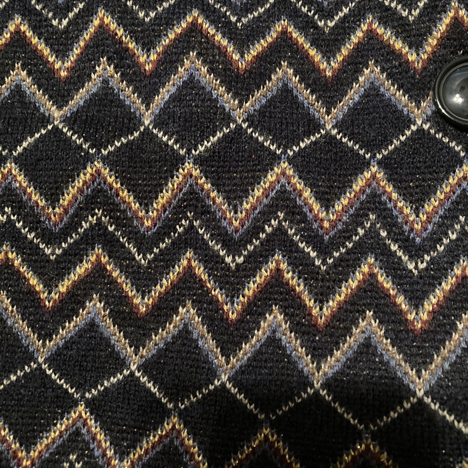 Pendleton womens medium Chevron pattern button up… - image 10