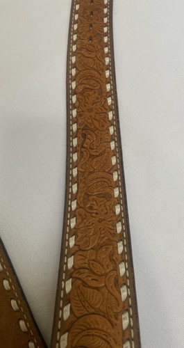 Cintura in pelle western lavorata taglia 36" colore marrone e fibbia ottime condizioni - Foto 4 di 8