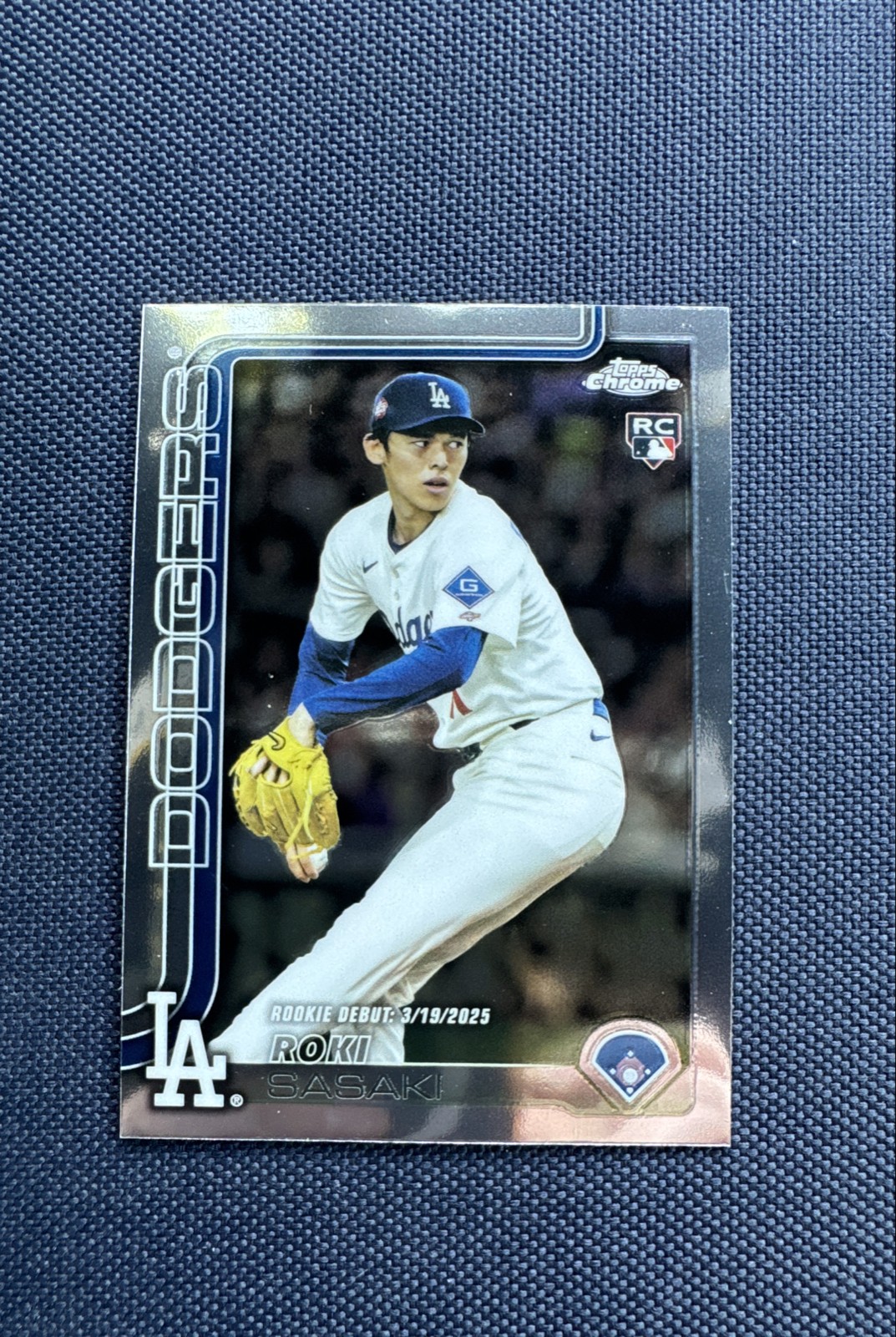 2025 Topps Chrome Update Series - Rookie Debut Roki Sasaki #USC73 (RC)