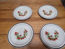 Set Of (4) VTG By TS - 7 1/2
