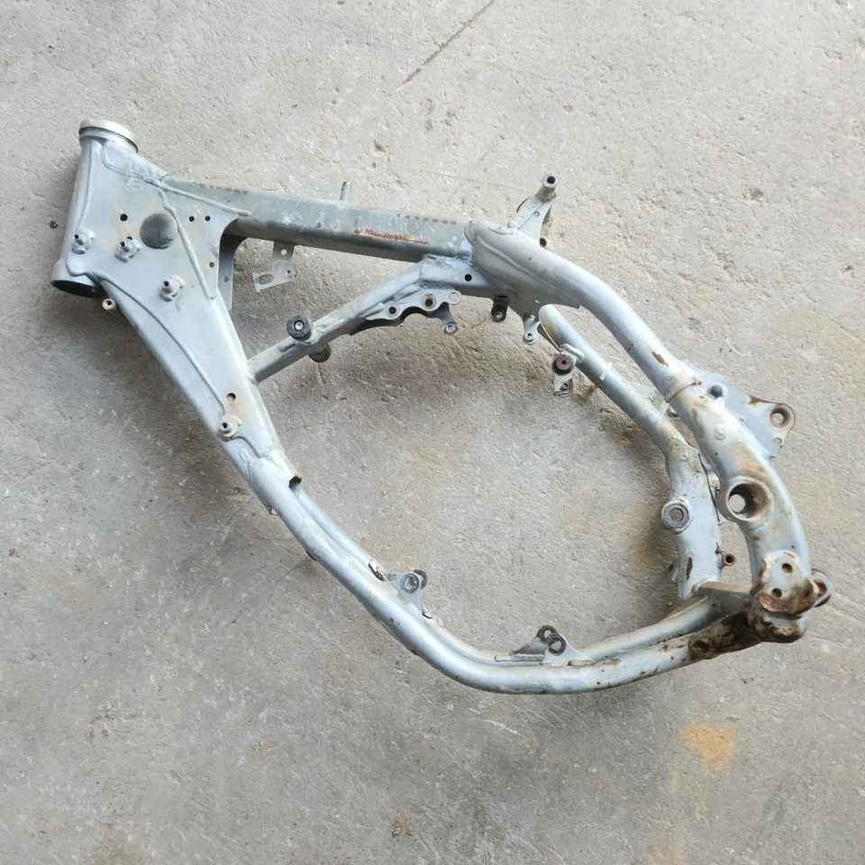 00 KTM 125SX 125 SX 2000 carrocería principal cuadro motor chasis Foto 3 de 4