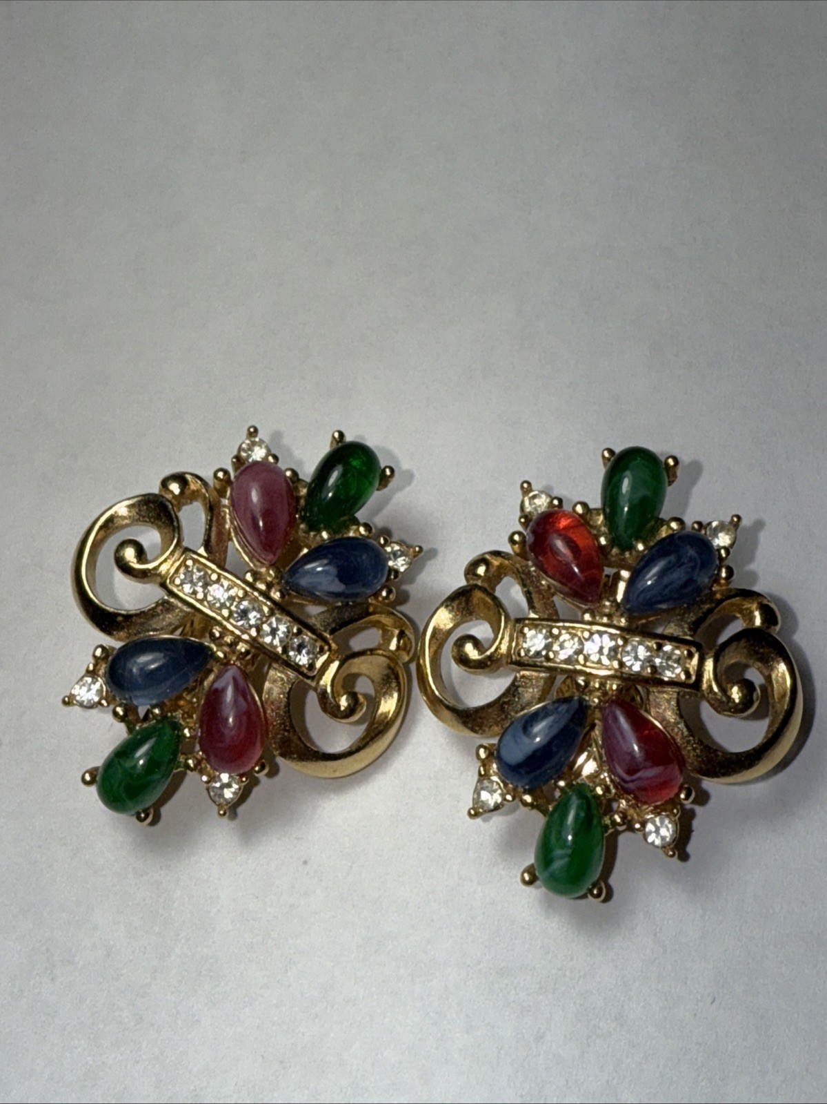 Crown Trifari  Alfred Philippe Earrings Jewels of India Moghul Cabochon Clip On