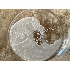 Sasaki Crystal Glass 12.5" Etched Plate, The Great Wave Off Kanagawa - Hokusai