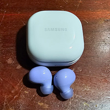 Samsung Galaxy Buds2 SM-R177 Lavender/Purple Wireless Earbuds Charging Case