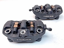 2006 Suzuki GSX-R1000 Front Brake Calipers Pair - 5910041G00999