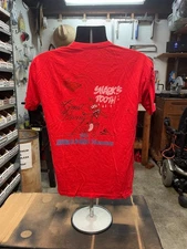 BALI HAI SHARK'S TOOTH, RED, USED, T-SHIRT