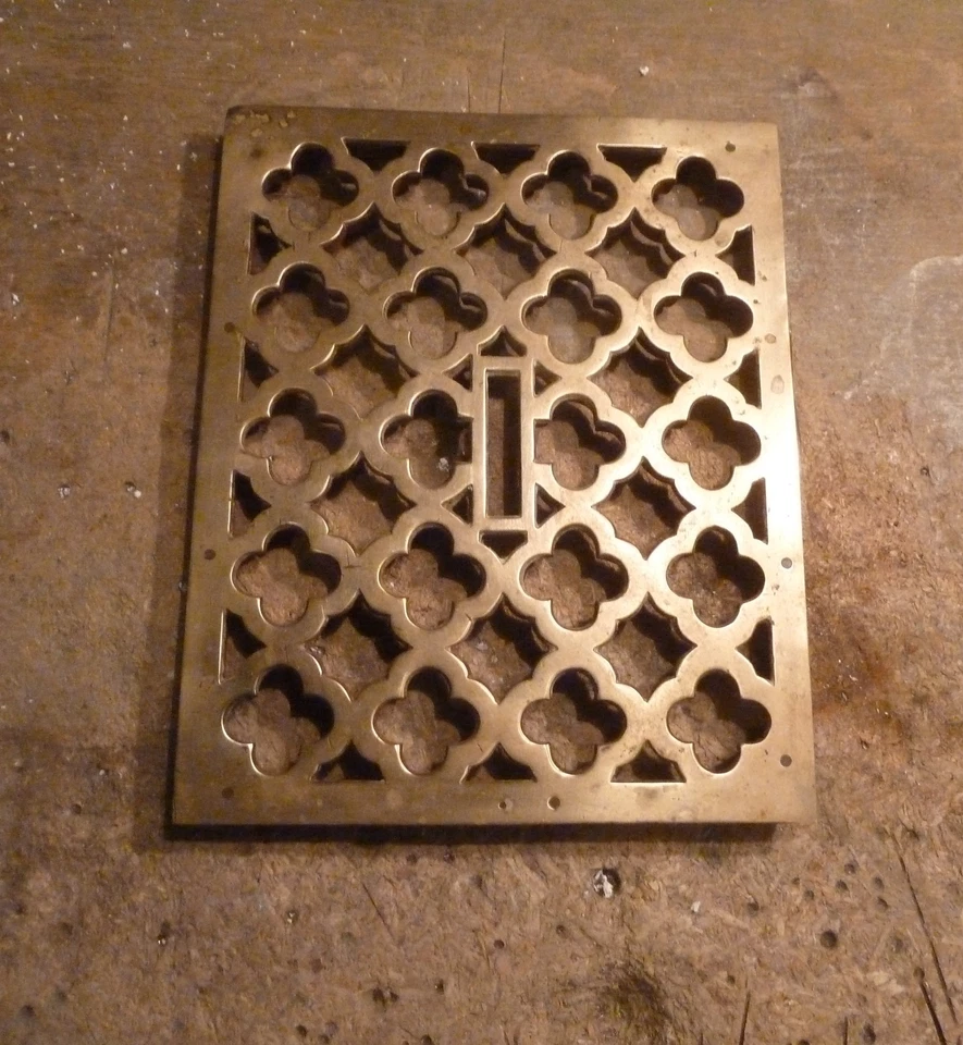 ancienne grille - Photo 1/3