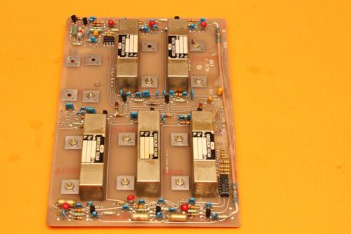 CARTE FILTRE POUR RÉCEPTEUR ROCKWELL COLLINS HF-8054A 851S-1 p/n 637-2515-013 - Photo 11 sur 16